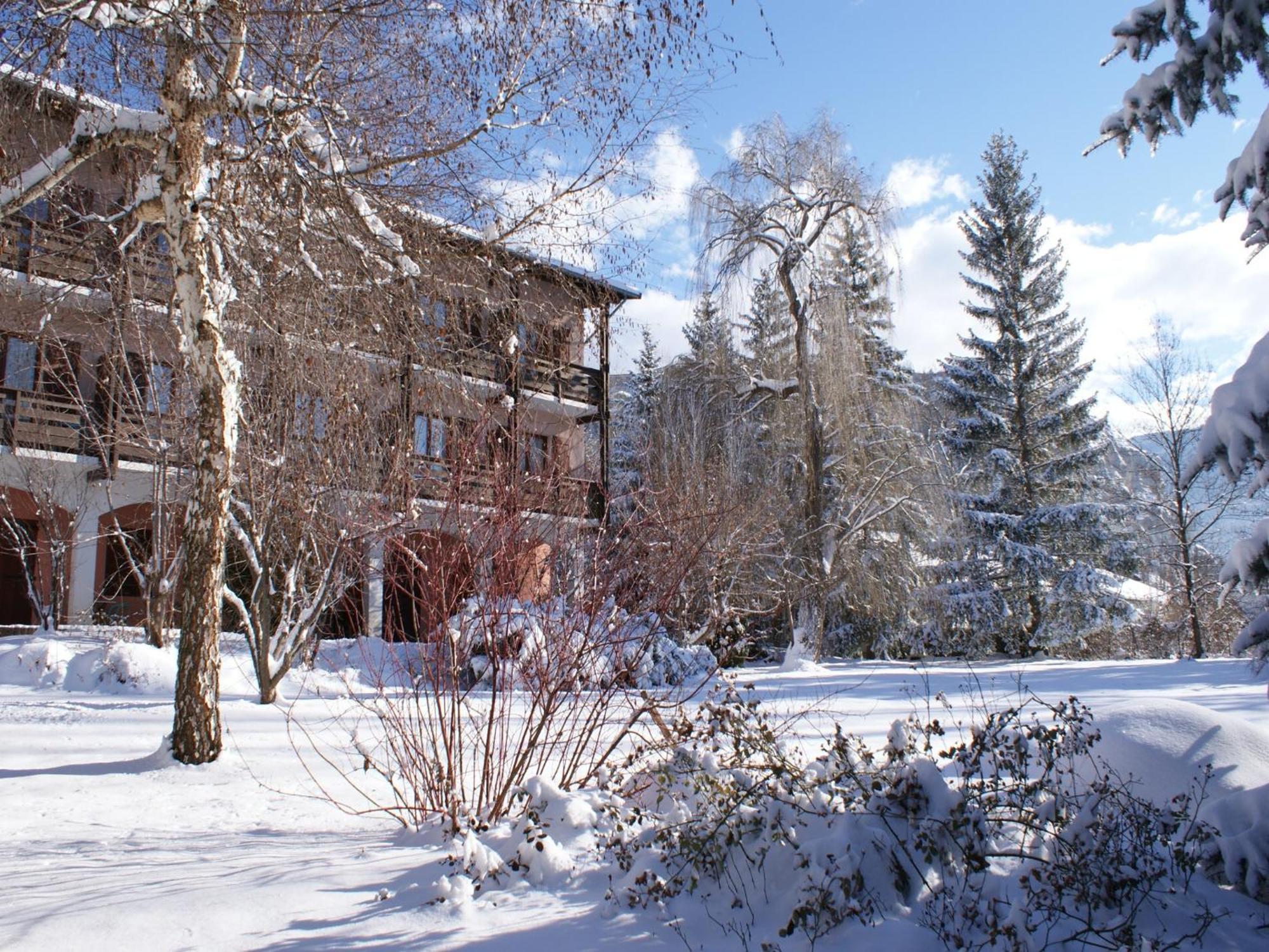 Hotel De La Gare Eygliers Dış mekan fotoğraf